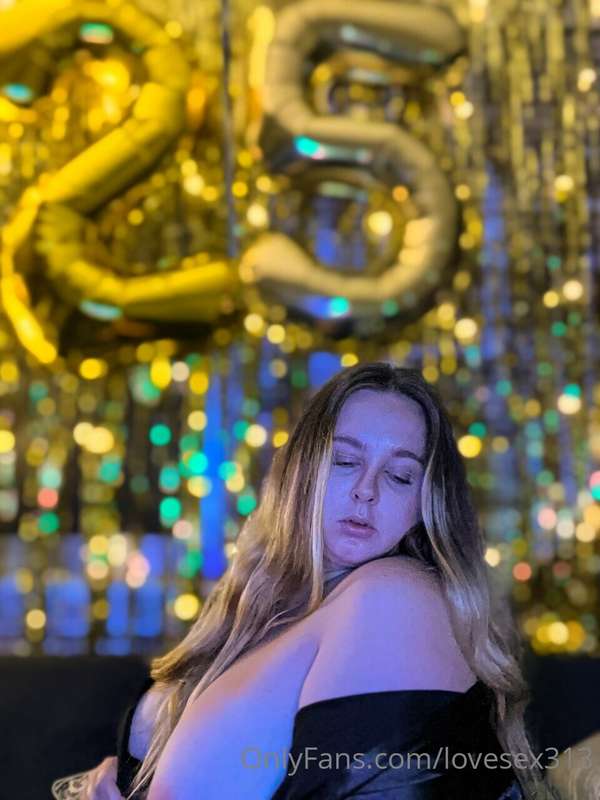 Happy birthday 🎉 to me.   Wanna give me a birthday tip? Tipp..