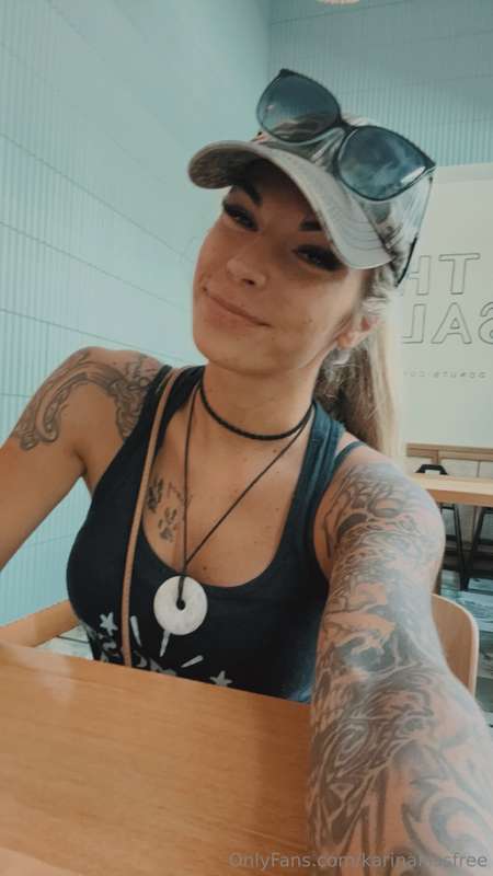 karinakissfree