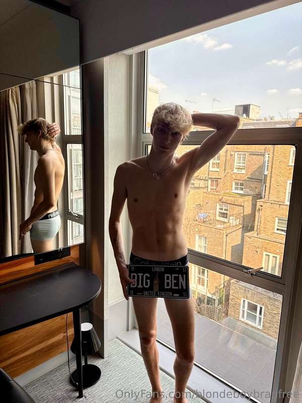 blondeboybradfree