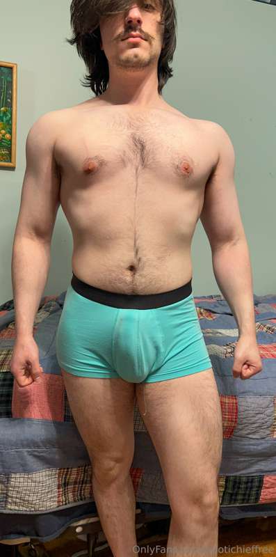 Watch me jerk off and moan while I cum😈
