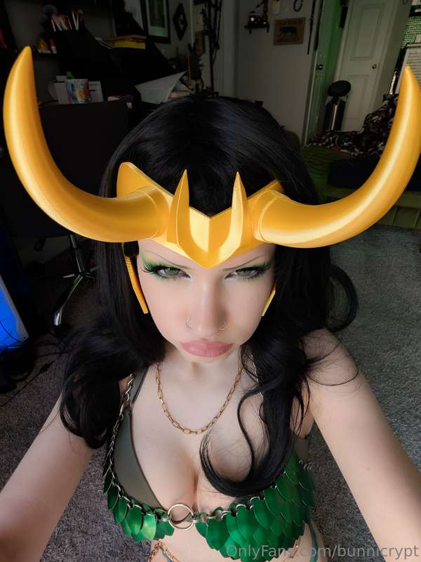 Interesting POV 👁️👅👁️ + extra selfies 