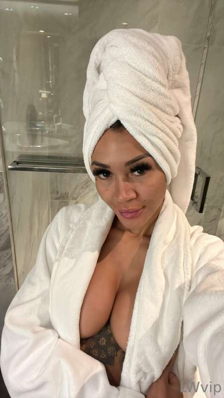 Want to help me put some lotion on after the shower? 🫧🤭