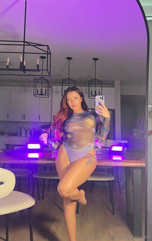 Photo 351 de Megan Rain sur Tocromo