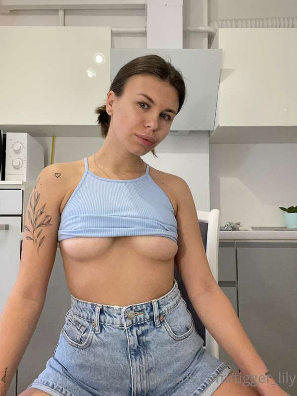 Cherryboomlily Nude Leaked OnlyFans Photo