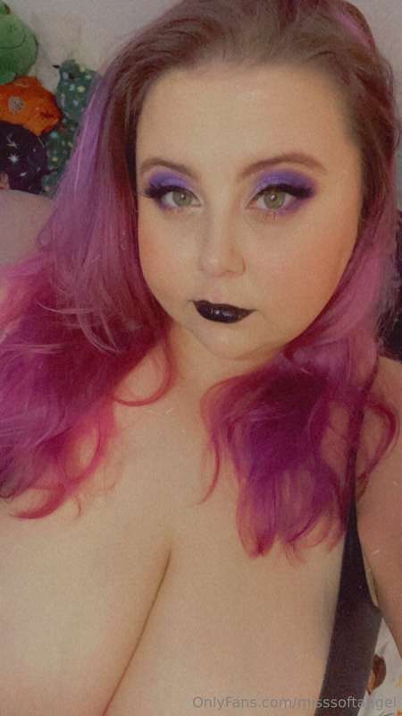 misssoftangel image #1