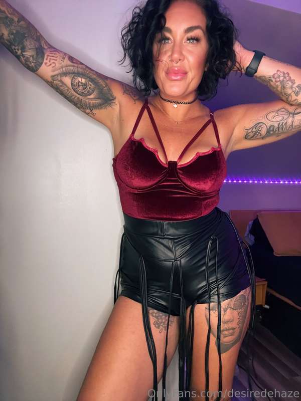Do you like the fit? 👅