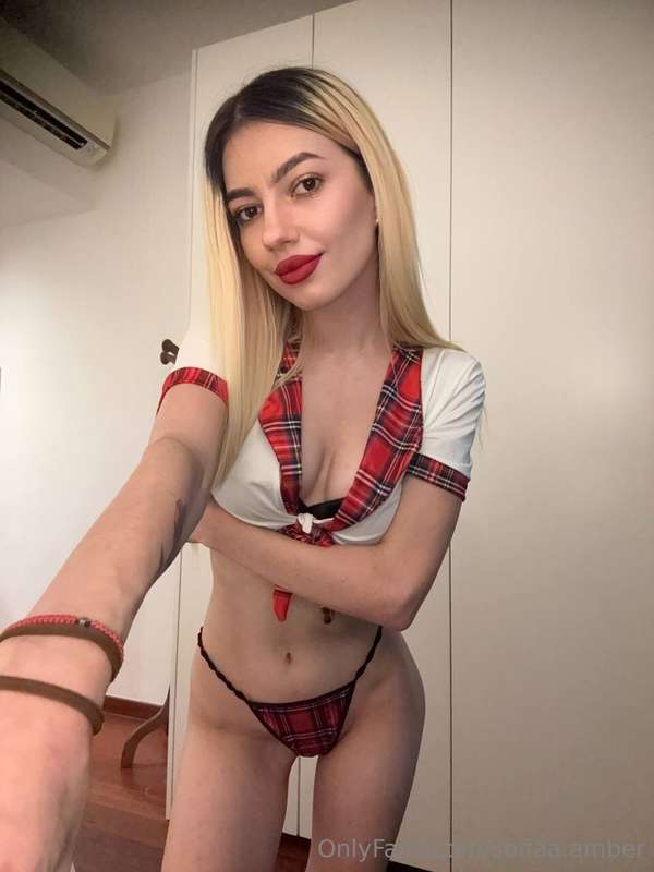 sofiaa.amber