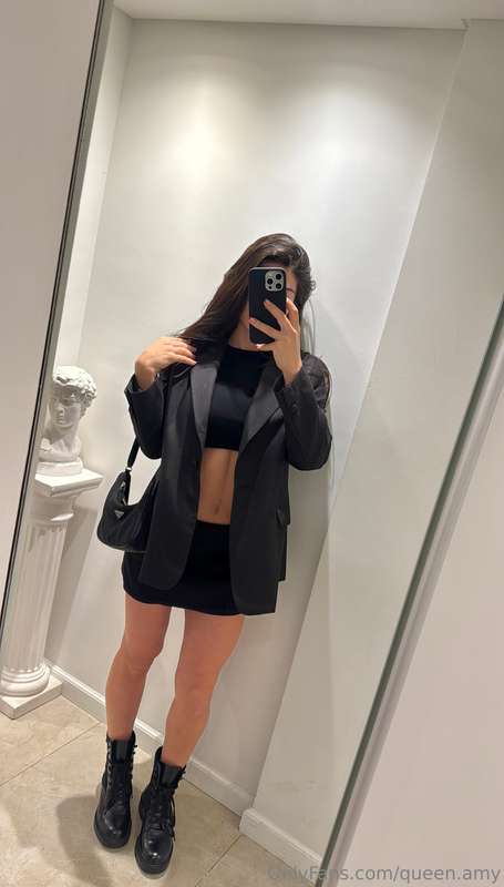 Rate my outfit from 1 to 10 😎👇