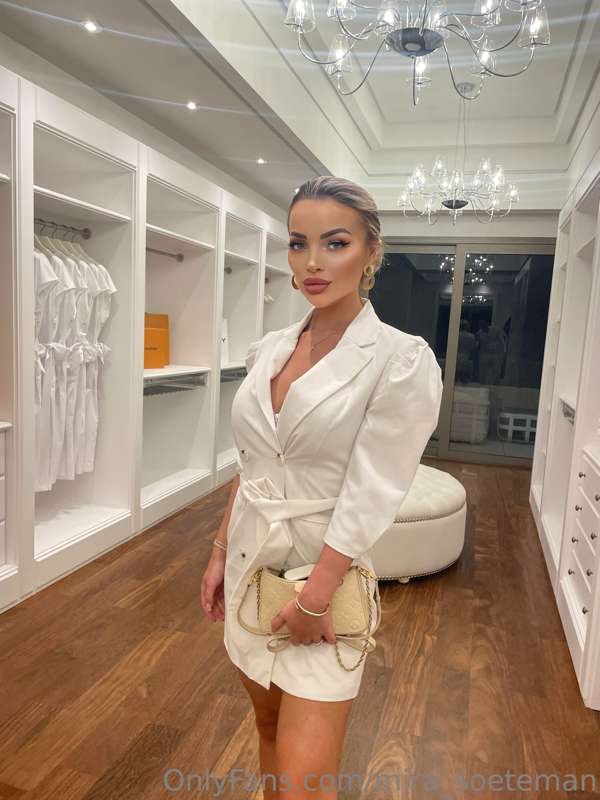 White party🥰