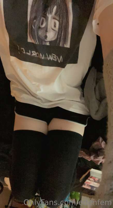 💖 I love thigh highs 💖