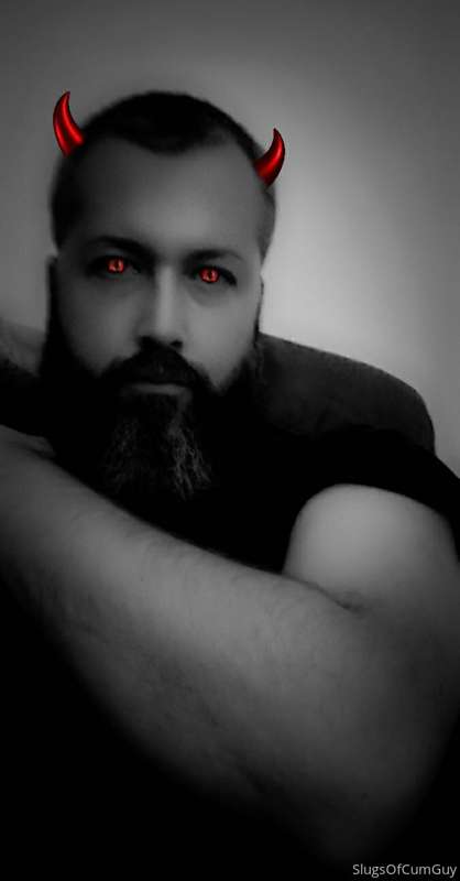 Happy Halloween! Here are some spooky pics and videos 👻🎃💀
