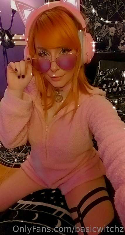 basicwitchz image #1