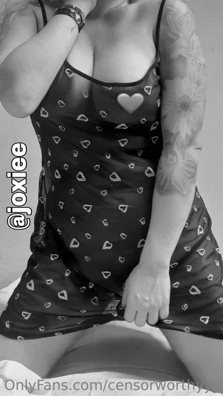 🔥Your curvy tattooed & kinky girlfriend 🔥
       》》》》》 @joxi..
