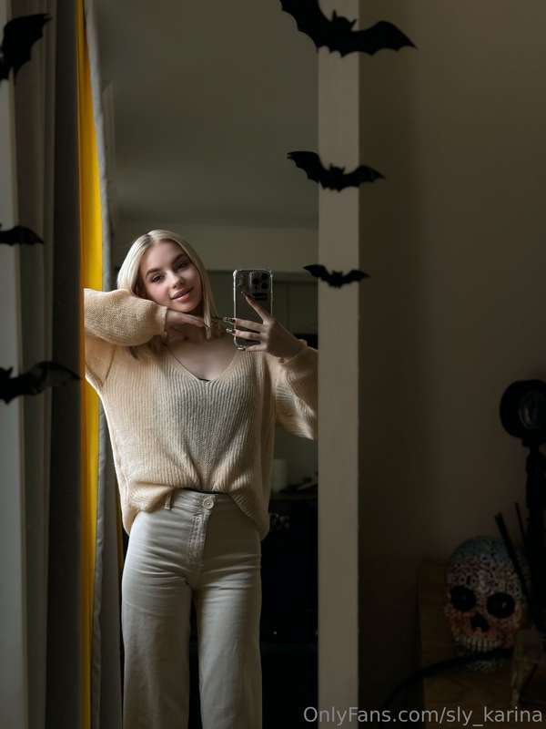sly_karina