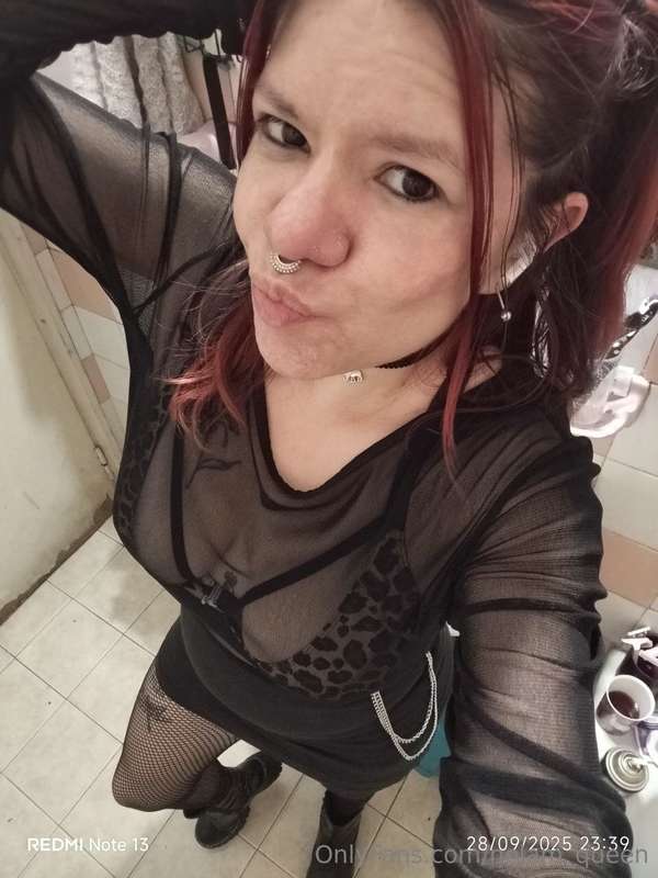 avrilmoon