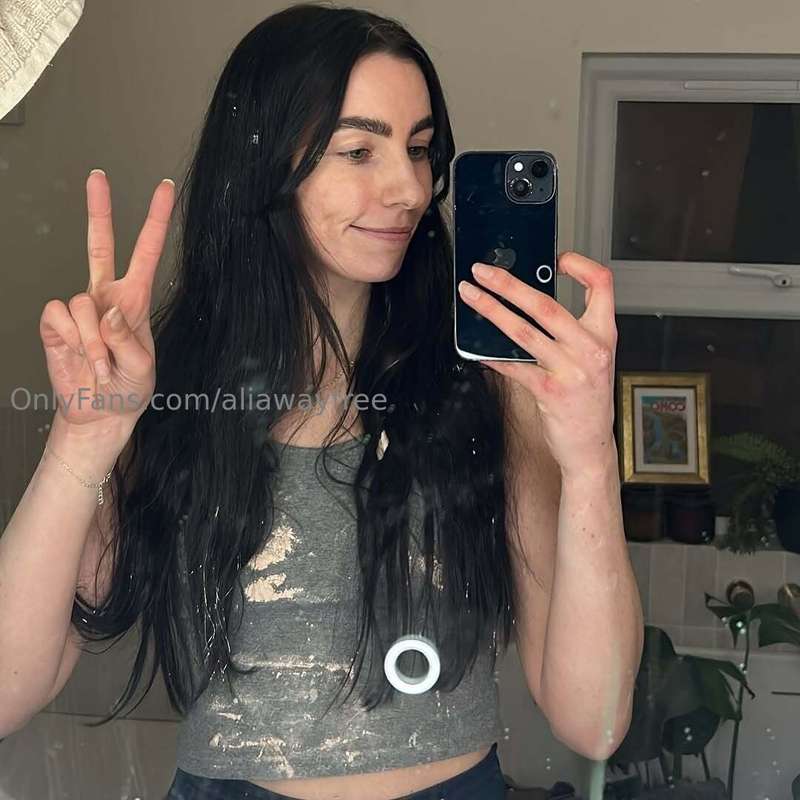 Let's get messy at https://onlyfans.com/aliaway/c48