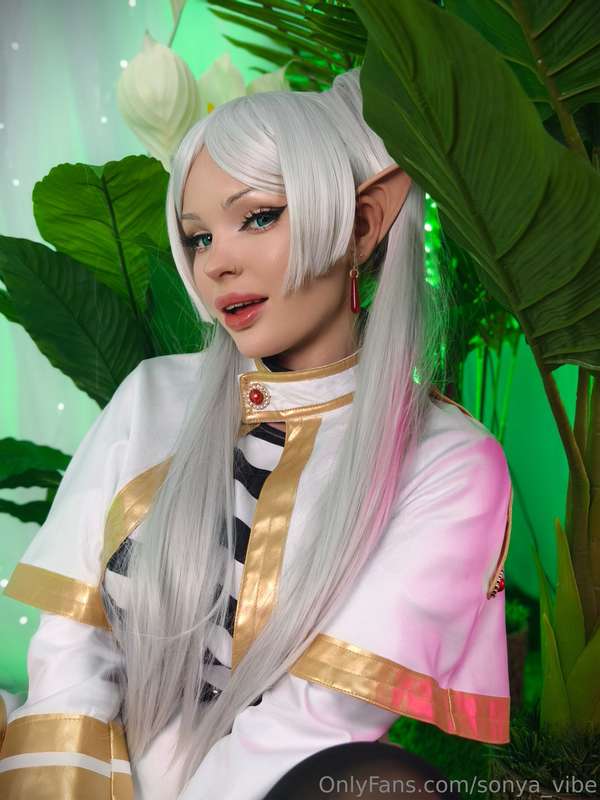 Have you ever thought about fucking a sexy elf? 🧝🏻‍♀️💞