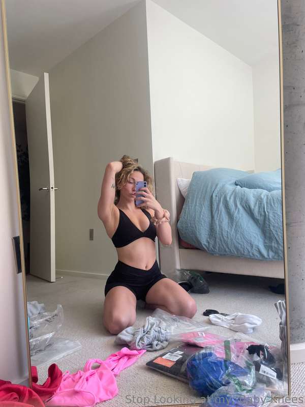 babyknees