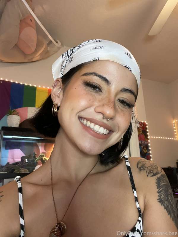 shark.bae photo