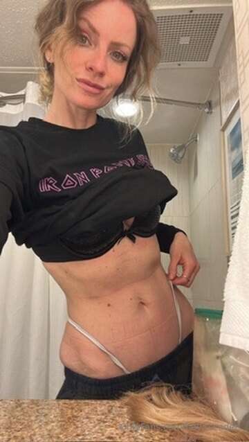 my titties say goodnight