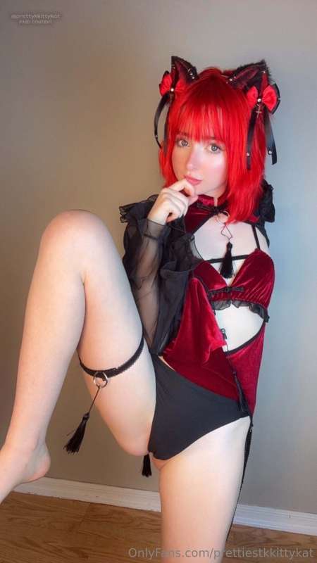 prettiestkkittykat image #0