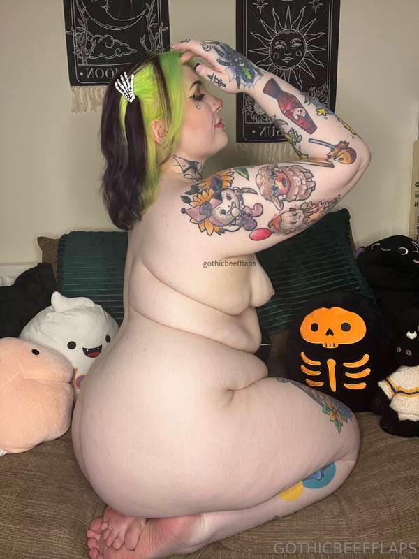 gothicbeefflaps image #1