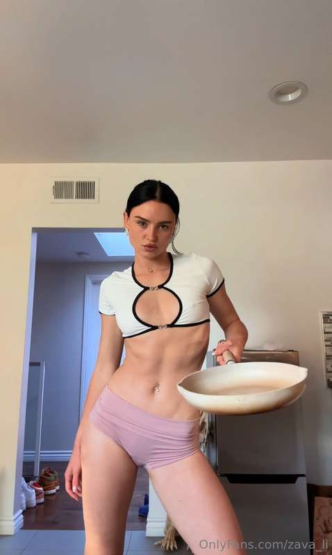 zava_li