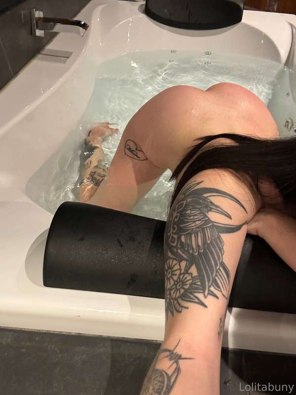lolabuny18 photo