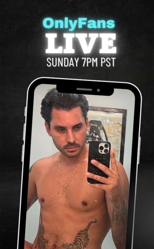 We are BACK! I'm LIVE Sunday at 7pm PST🔥