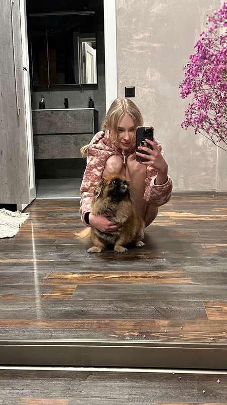 Just me and my emotional support аnimal... except I think I ..