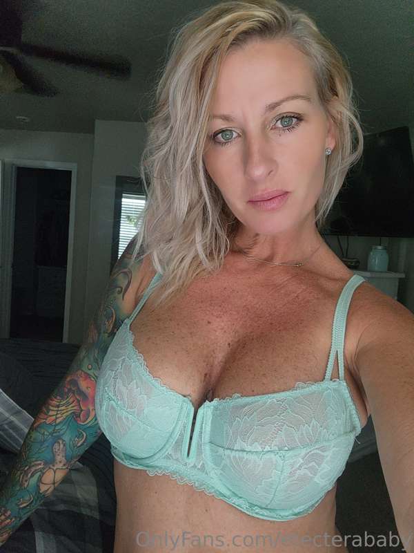 I saved a spot for you... cum join me