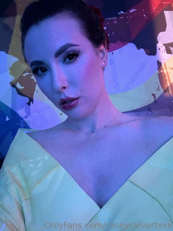 Foto 111 von Casey Calvert auf Tocromo