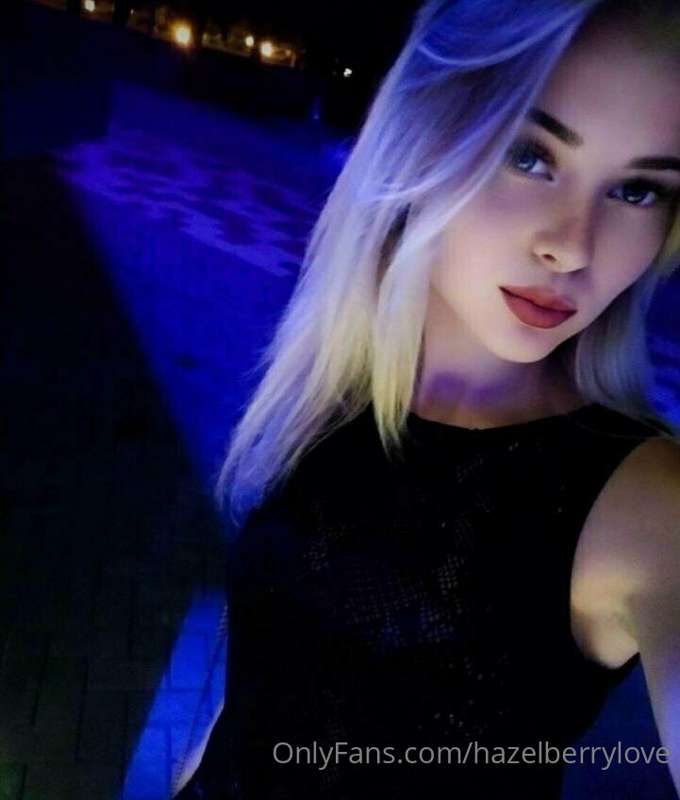 FREE FREE @a_tendergirl_vialeti ✨ 
SEXTING 📲  
FETISH 👣  
CO..