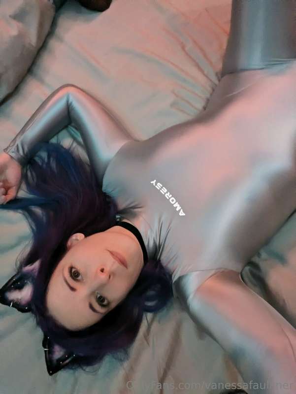 Quick selfie in bed before I was made to cum in my suit, jus..