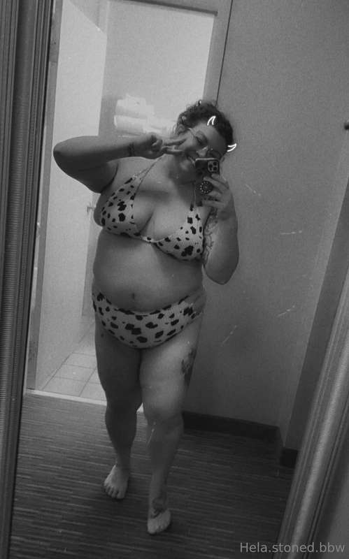 hela.stoned.bbw