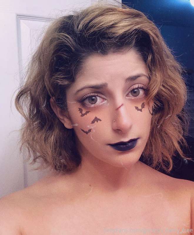 What if I was your goth gf?