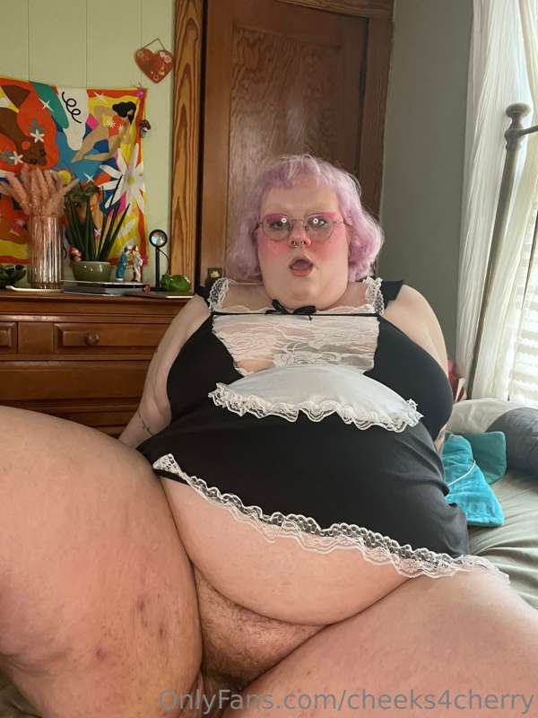 cheeks4cherry image #0