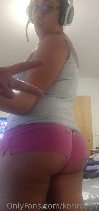 Do these shorts make my butt look big 🤔🥰