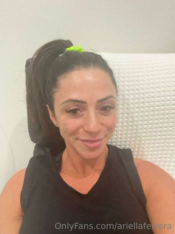 Foto 217 de Ariella Ferrera en Tocromo