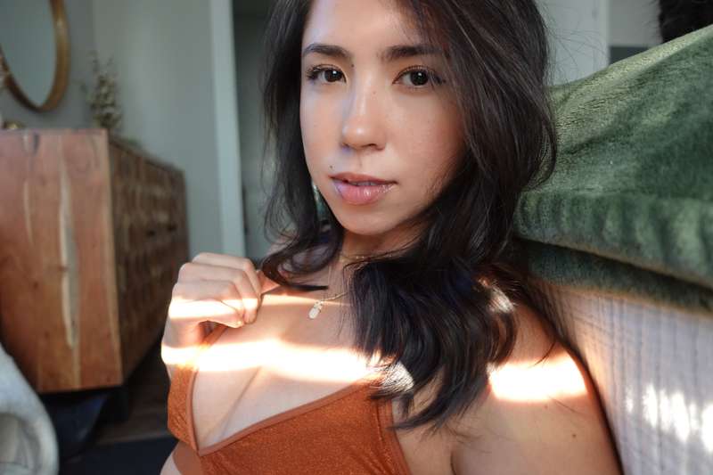 sincerelyxjade