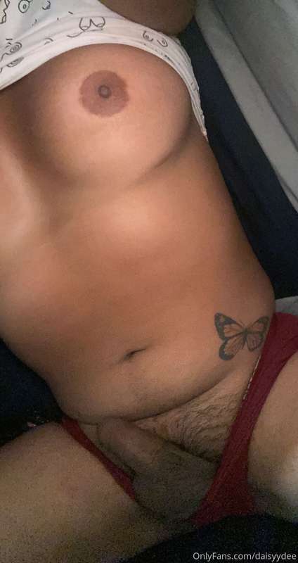 My cock is kinda huge 😍💖😘