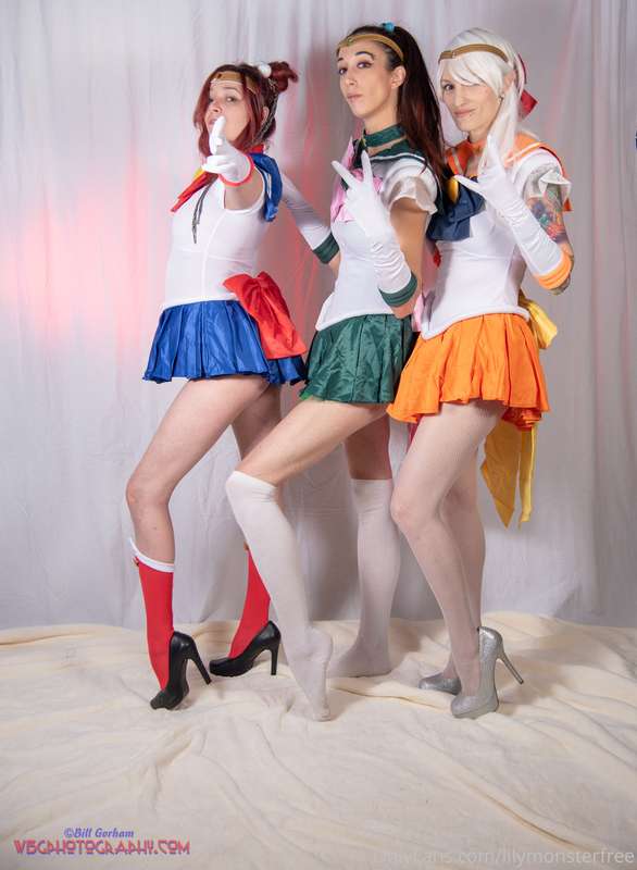 lilymonsterfree image #30