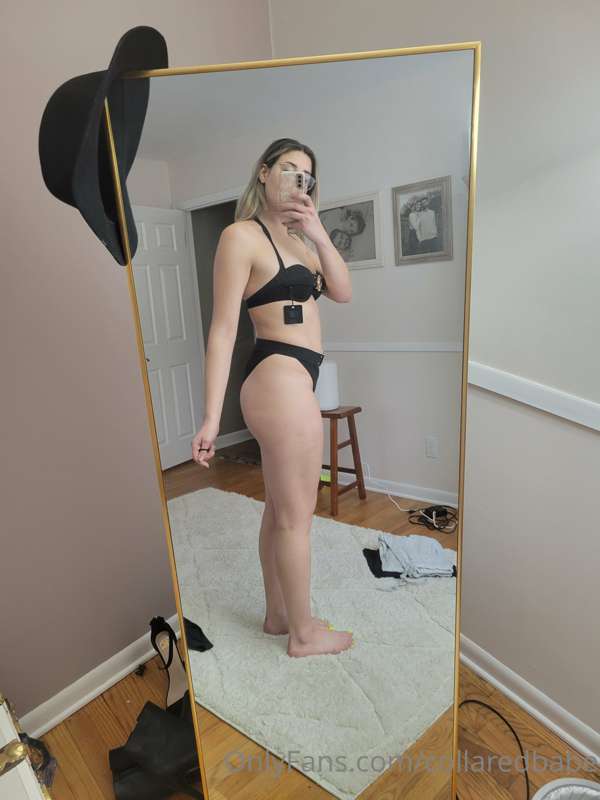 collaredbabe image #1