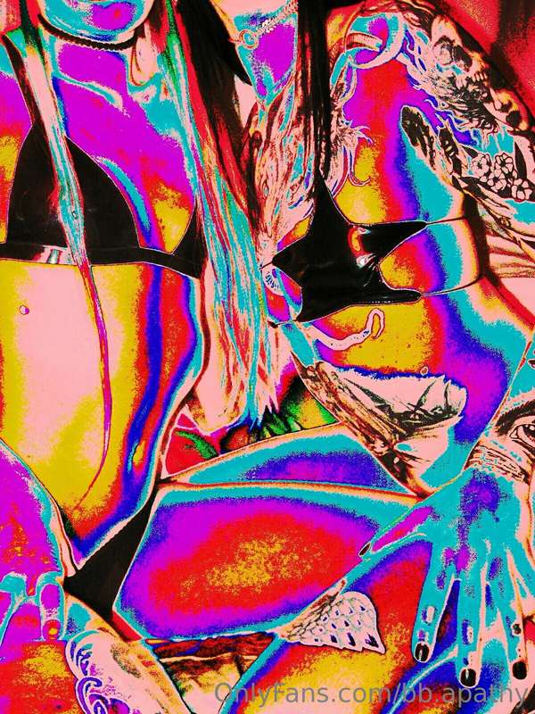 me n @machinexscrew in fluxbeam 

❤️🧡💛💚💙💜

// shot by @kilog..
