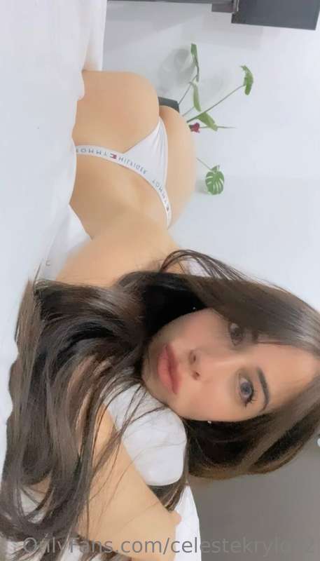 Play with me and obsess over me 🤍