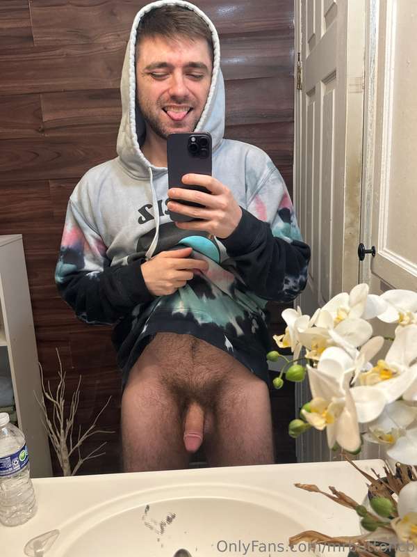 mrbuttoncb image #0