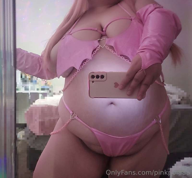 This is the fit in my most recent set 😉 Hope everyone is hav..