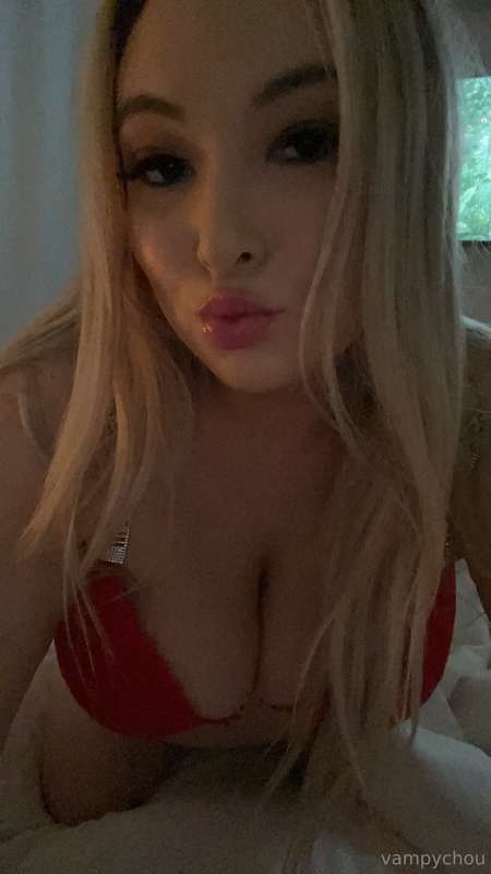 feed me fatter, fuck me harder, make me yours💋