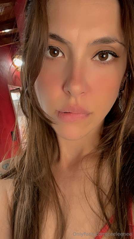 Who wants to see something hot?
 Private bb ...🔥💦