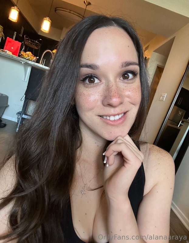 alanaaraya photo